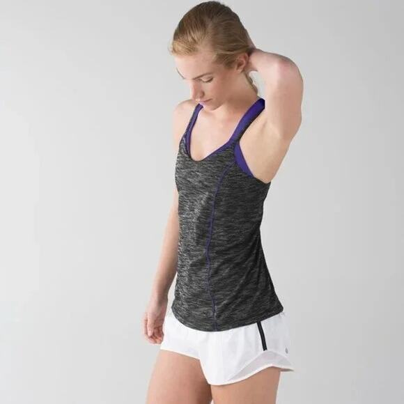 Lululemon Run For Gold Bra‎ Tank Top Gray/Purple Strappy Criss Cross Size 4 - Picture 5 of 6